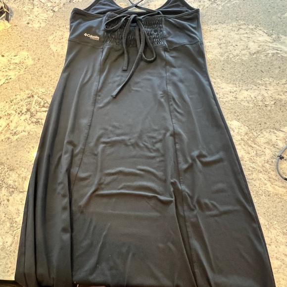 Columbia Black Midi Dress - Picture 7 of 7